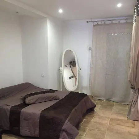 Apartamento Giovanetti - Ctn321 *